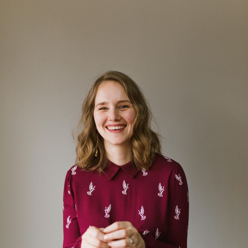 Jenna Headshots 50